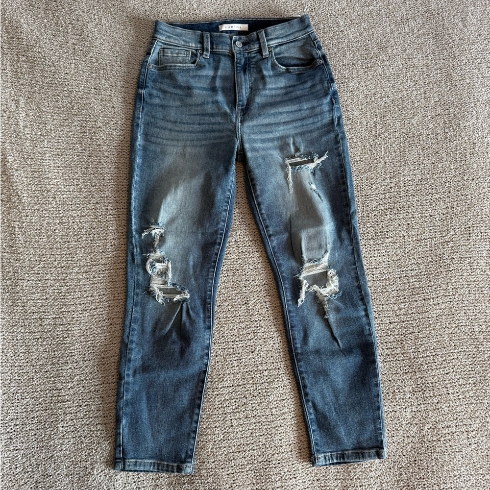 Eunina Toni super high rise crop mom jean 3/26